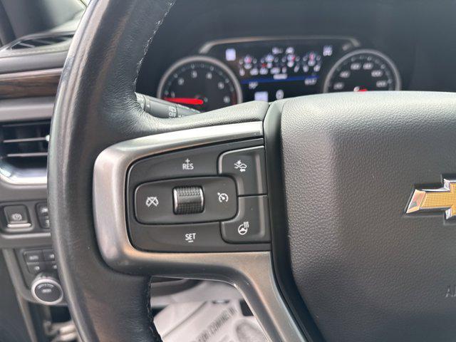 Photo of 2021 Empire Beige Metallic Chevrolet Suburban