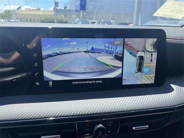 Photo of 2025 Scarlet Nissan Kicks