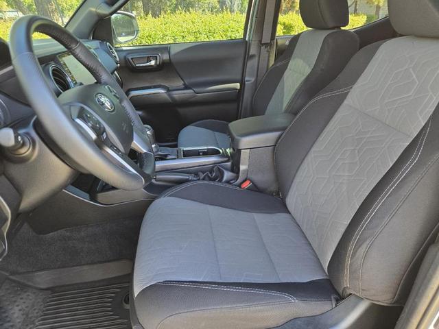 Photo of 2022 White Toyota Tacoma