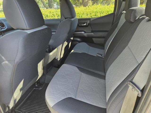 Photo of 2022 White Toyota Tacoma