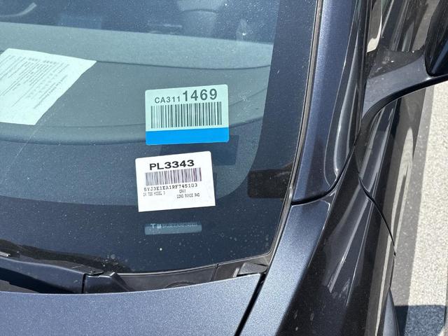 Photo of 2024 Gray Tesla Model 3