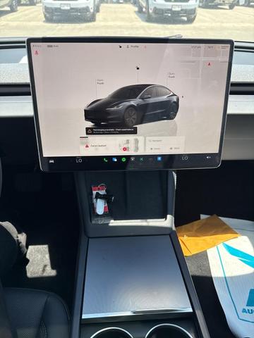 Photo of 2024 Gray Tesla Model 3
