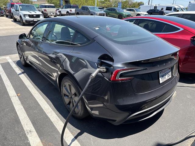 Photo of 2024 Gray Tesla Model 3