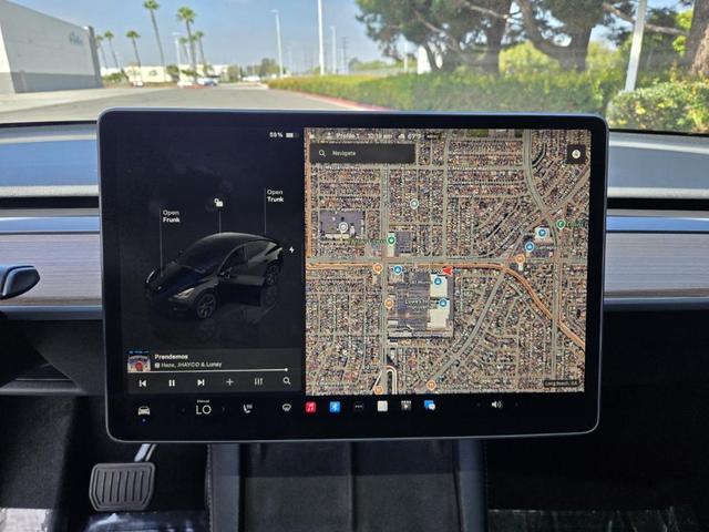Photo of 2025 Black Tesla Model Y