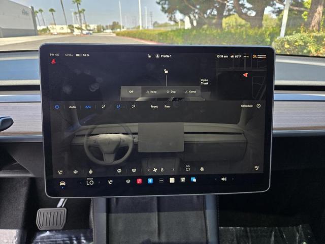 Photo of 2025 Black Tesla Model Y