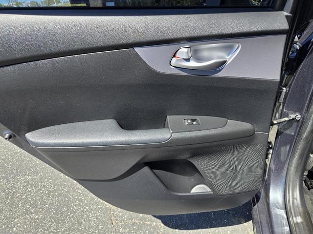Photo of 2022 Gravity Gray Kia Forte