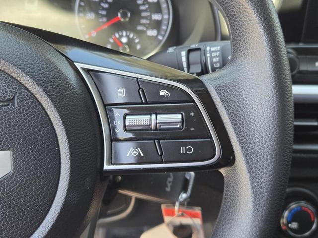 Photo of 2022 Gravity Gray Kia Forte