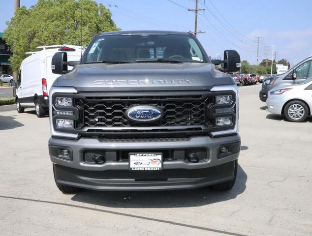 Photo of 2024 Carbonized Gray Metallic Ford F-350