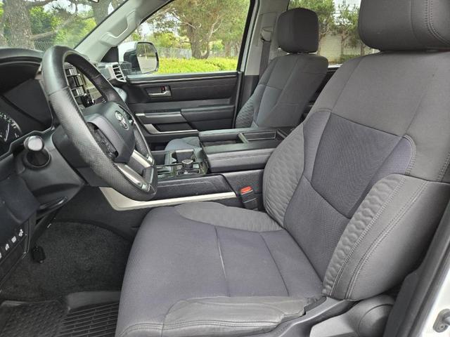 Photo of 2022 White Toyota Tundra