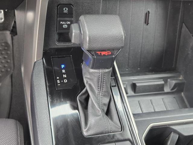 Photo of 2022 White Toyota Tundra