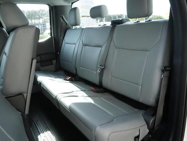 Photo of 2024 Oxford White Ford F-350