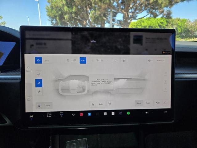 Photo of 2022 Black Tesla Model X