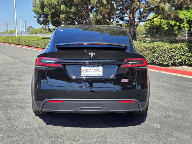 Photo of 2022 Black Tesla Model X