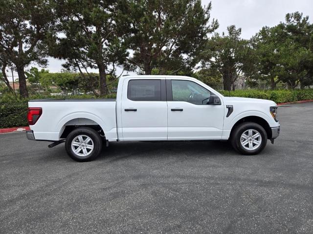 Photo of 2025 Oxford White Ford F-150