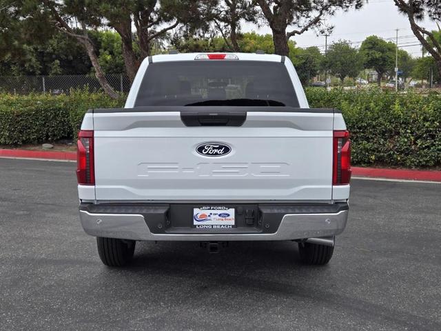 Photo of 2025 Oxford White Ford F-150
