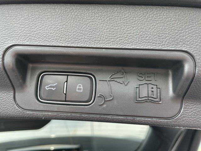 Photo of 2020 Magnetic Metallic Ford Explorer