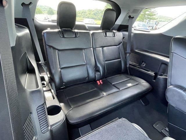 Photo of 2022 Carbonized Gray Metallic Ford Explorer