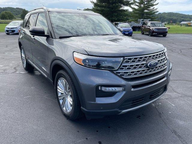 Photo of 2022 Carbonized Gray Metallic Ford Explorer