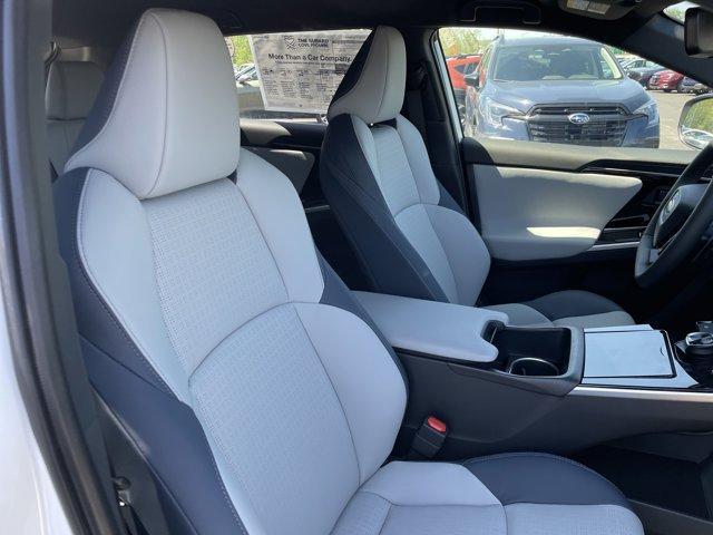 Photo of 2025 Pearl Subaru Solterra