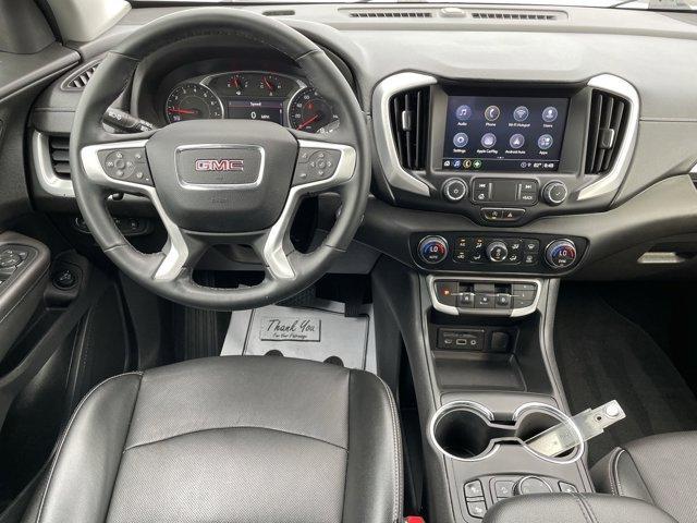 Photo of 2023 Summit White GMC Terrain