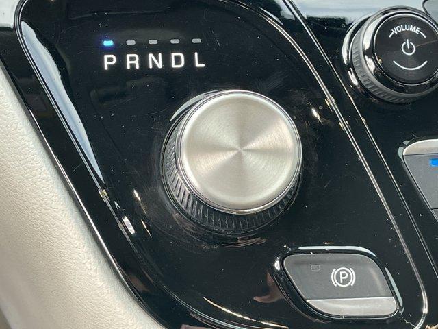 Photo of 2020 Velvet Red Pearlcoat Chrysler Pacifica
