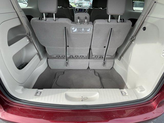 Photo of 2020 Velvet Red Pearlcoat Chrysler Pacifica