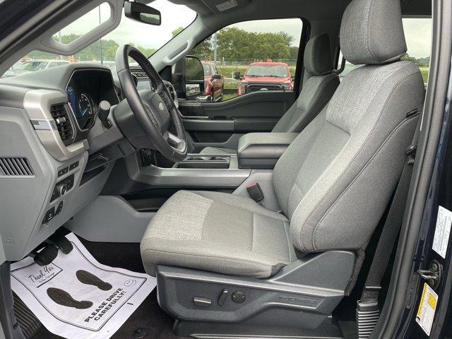 Photo of 2022 Antimatter Blue Metallic Ford F-150