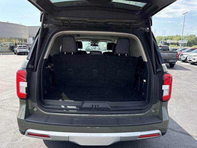 Photo of 2024 Green Ford Expedition
