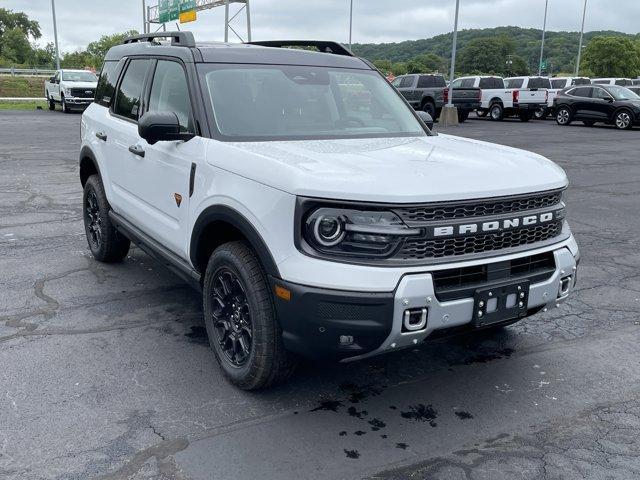 Photo of 2025 Oxford White Ford Bronco Sport