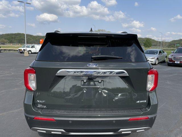 Photo of 2022 Green Metallic Ford Explorer