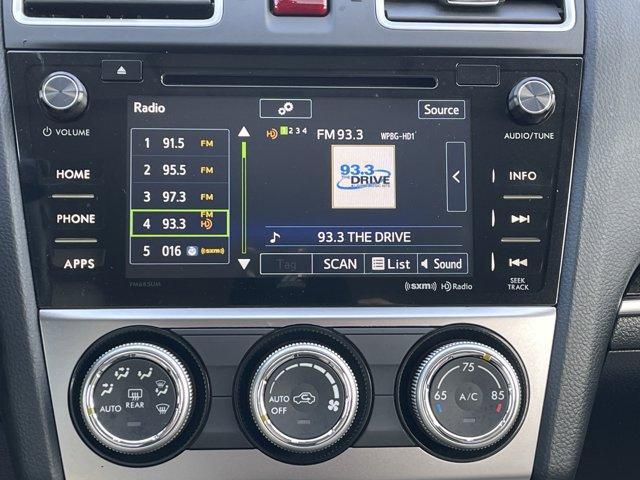 Photo of 2017 Quartz Blue Pearl Subaru Crosstrek