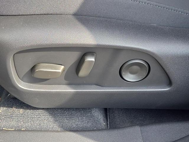Photo of 2026 Summit White GMC Terrain
