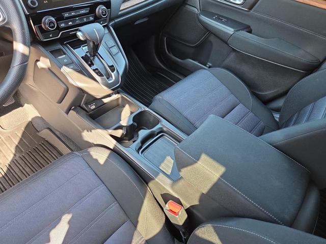 Photo of 2021 Gray Pearl Honda CR-V