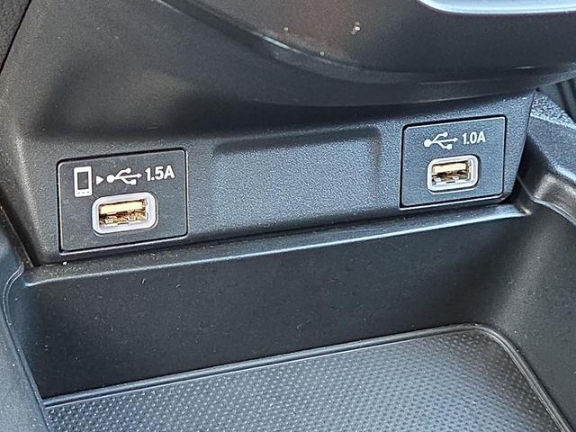 Photo of 2021 Gray Pearl Honda CR-V