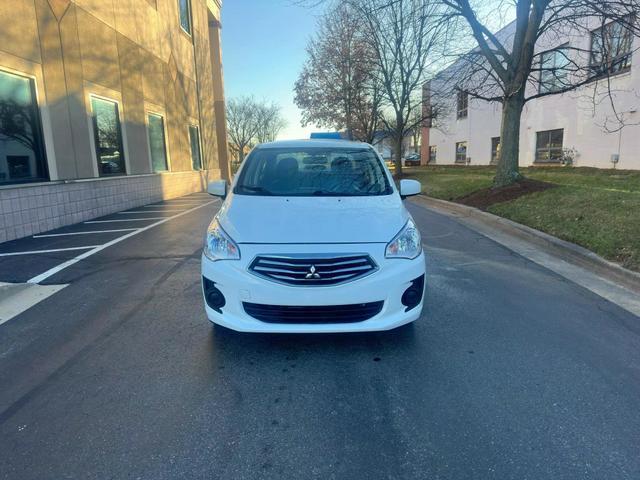 Photo of 2018 Pearl White Mitsubishi Mirage G4