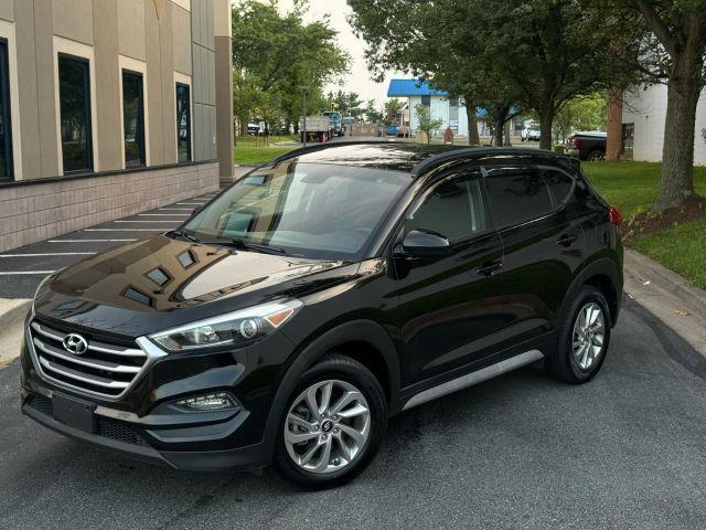 Photo of 2017 Black Noir Pearl Hyundai TUCSON