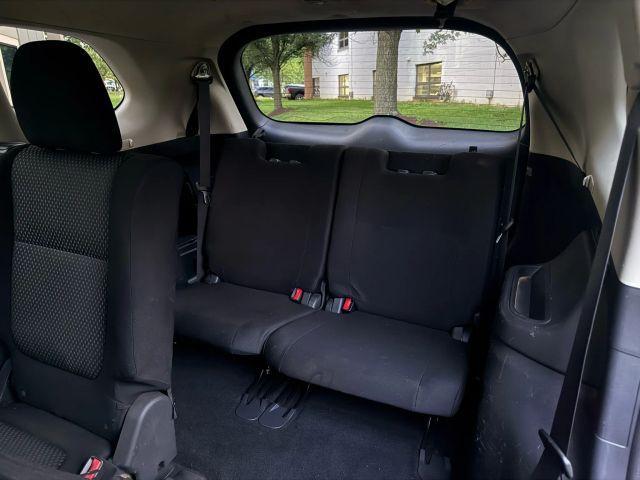 Photo of 2018 Red Mitsubishi Outlander