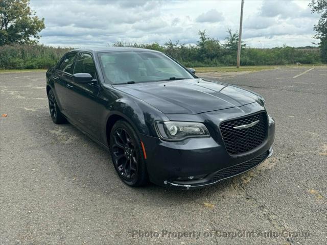 2019 Chrysler 300