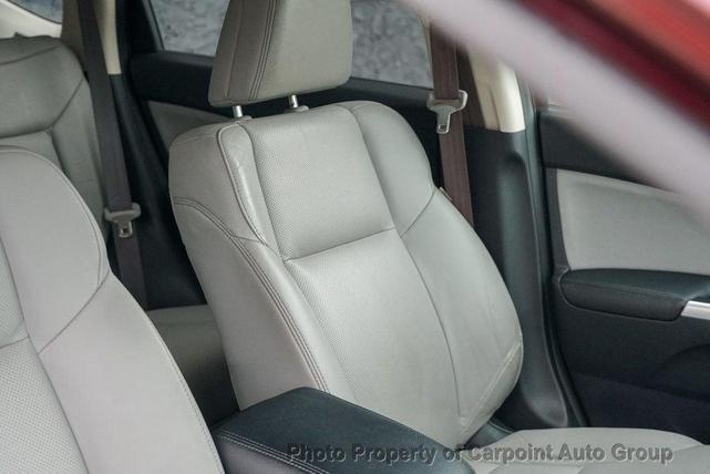 Photo of 2015 Basque Red Pearl II Honda CR-V