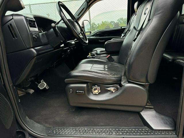 Photo of 2004 Orange Ford F-250