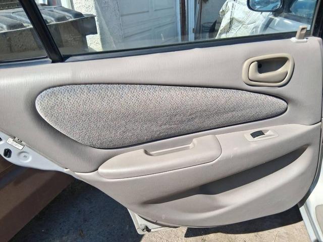 Photo of 2001 Silver Toyota Corolla