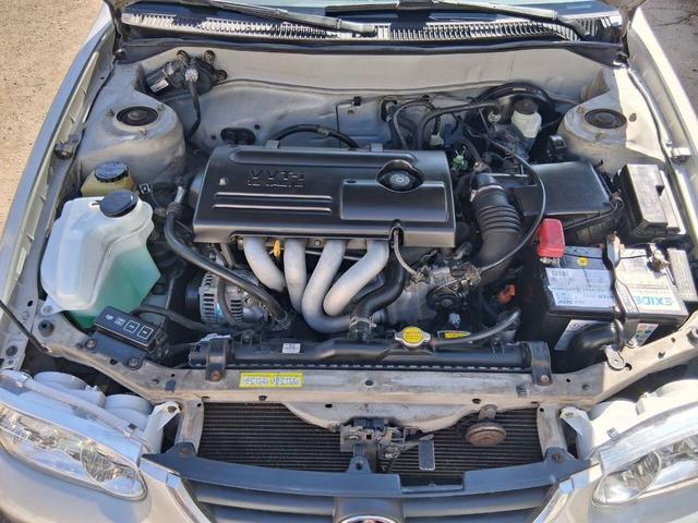 Photo of 2001 Silver Toyota Corolla