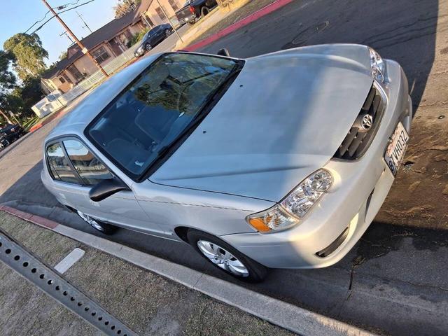 Photo of 2001 Silver Toyota Corolla