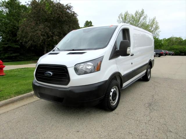 Photo of 2019 White Ford Transit-250