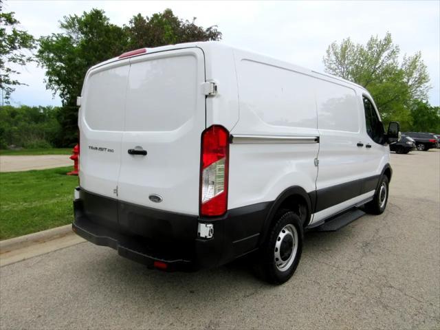 Photo of 2019 White Ford Transit-250