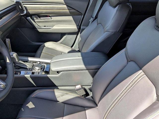 Photo of 2025 Black Mazda CX-50 Hybrid