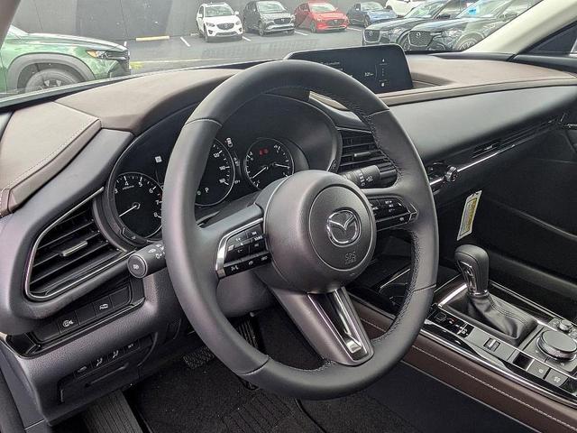 Photo of 2025 Gray Mazda CX-30