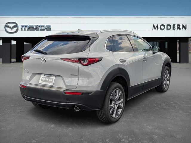 Photo of 2025 Gray Mazda CX-30