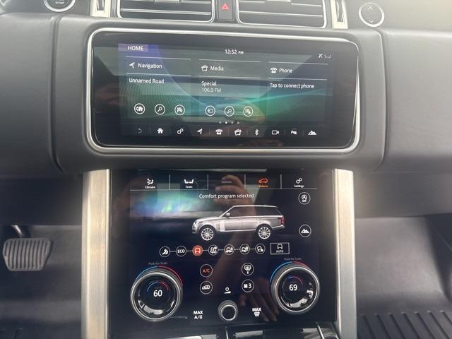 Photo of 2019 Narvik Black Land Rover Range Rover