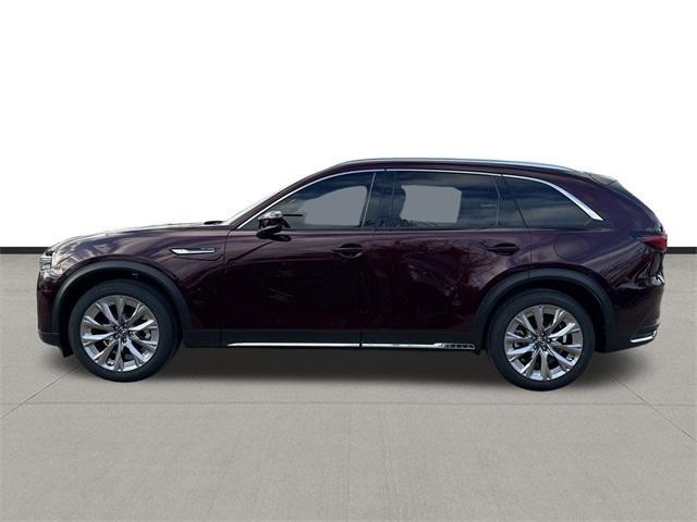 Photo of 2025 Red Mazda CX-90